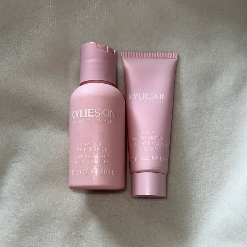 Kylie Skin Vanilla Milk Toner and Face Moisturizer Set